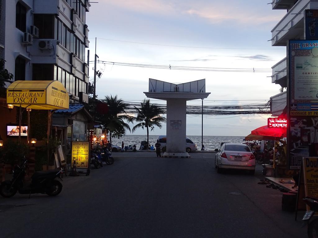 Jomtien Sunset Guesthouse エクステリア 写真