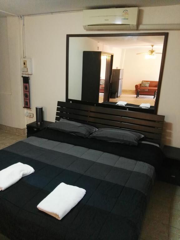 Jomtien Sunset Guesthouse エクステリア 写真