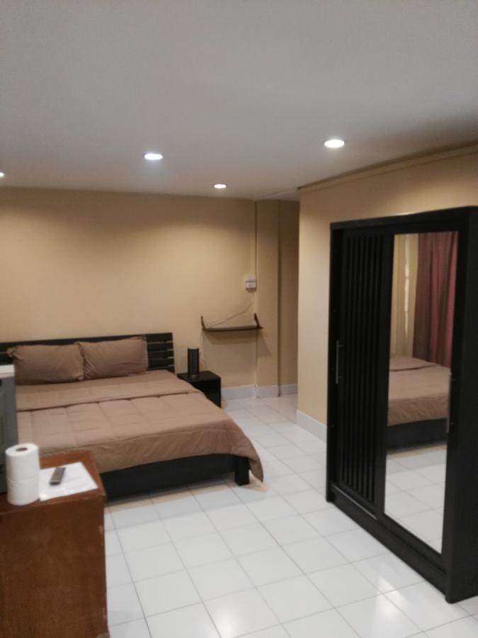Jomtien Sunset Guesthouse エクステリア 写真