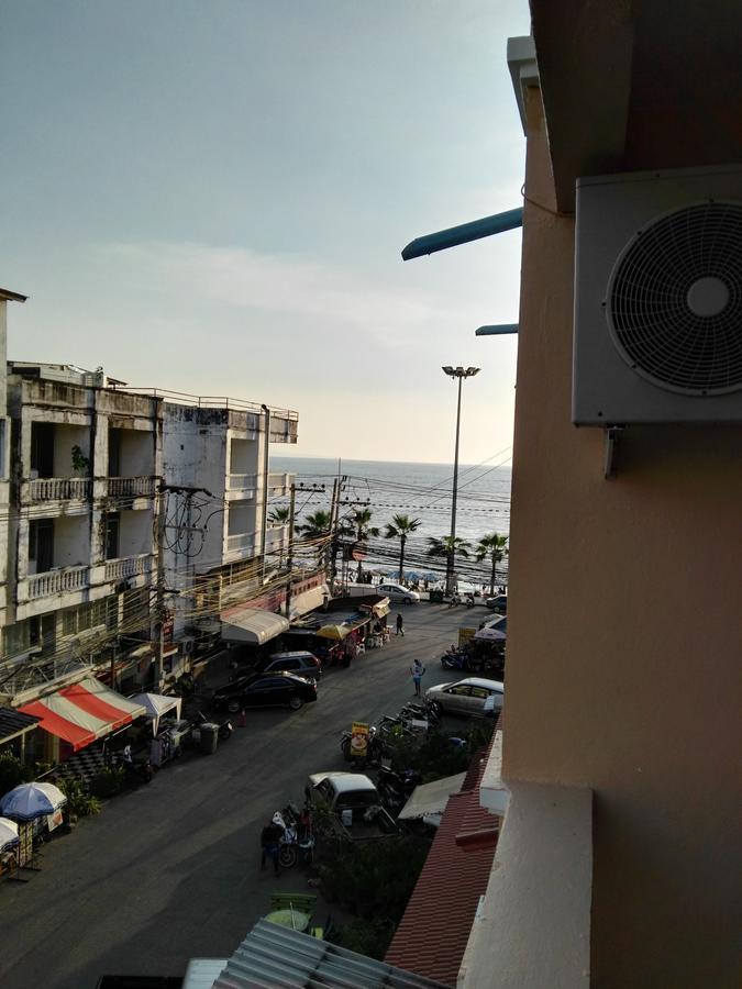 Jomtien Sunset Guesthouse エクステリア 写真